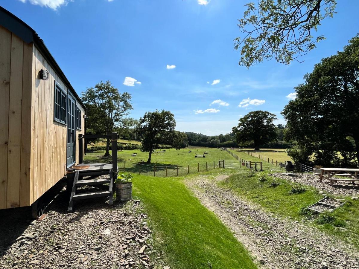 Oakies Farm Stays ランダバリー エクステリア 写真